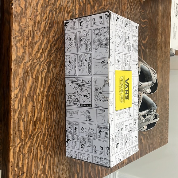 Vans Old Skool Peanuts Collab - Picture 6 of 7